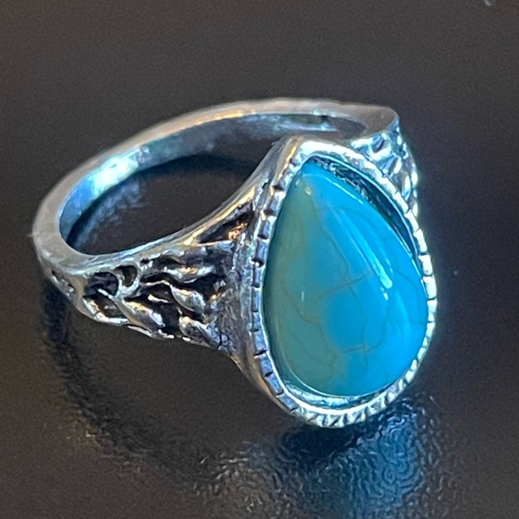 Water drop turquoise ring size 4 - Picture 2 of 9